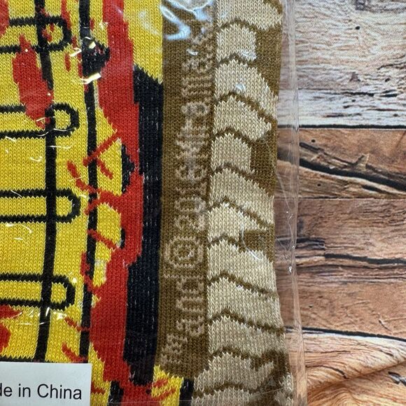 Kill Bill Vol 1 Loot Crate Bloody Socks Yellow The Bride Quentin Tarantino NEW - Picture 5 of 5